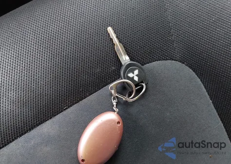 2005 Mitsubishi Outlander Ls from USA, damaged, VIN JA4LZ31F65U018214